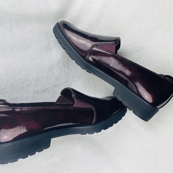 Anne Klein Sport Believer Faux Patent Leather Maroon Loafer Women Size 10M - Picture 6 of 8